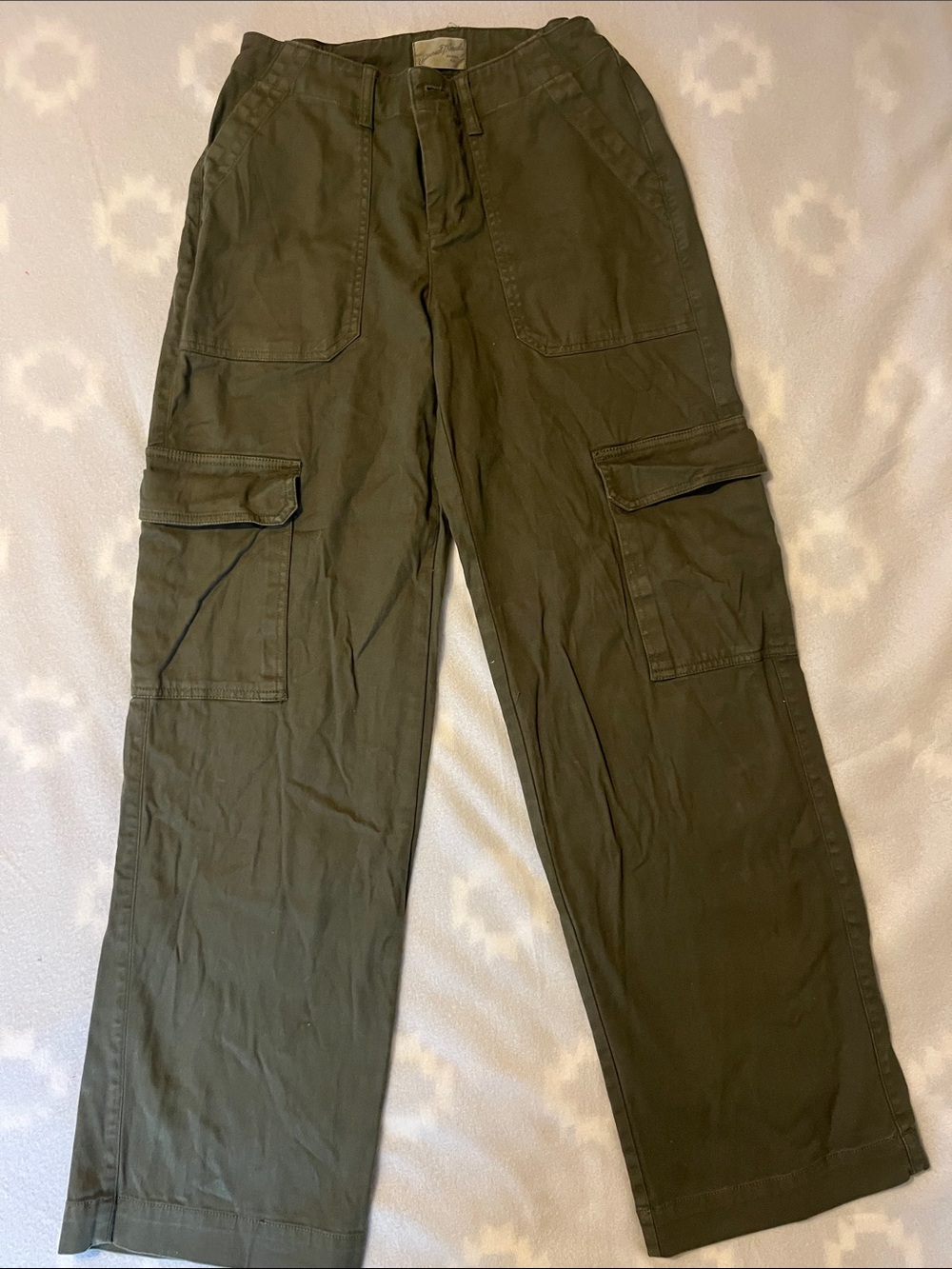 Universal Thread Olive Green Women's Cargo Pants